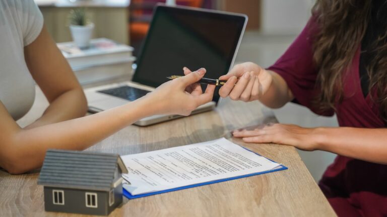 Vai alugar ou vender um imóvel Emita os laudos antes - Engenharia Legal